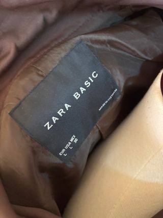 Gabardina Zara Marrón