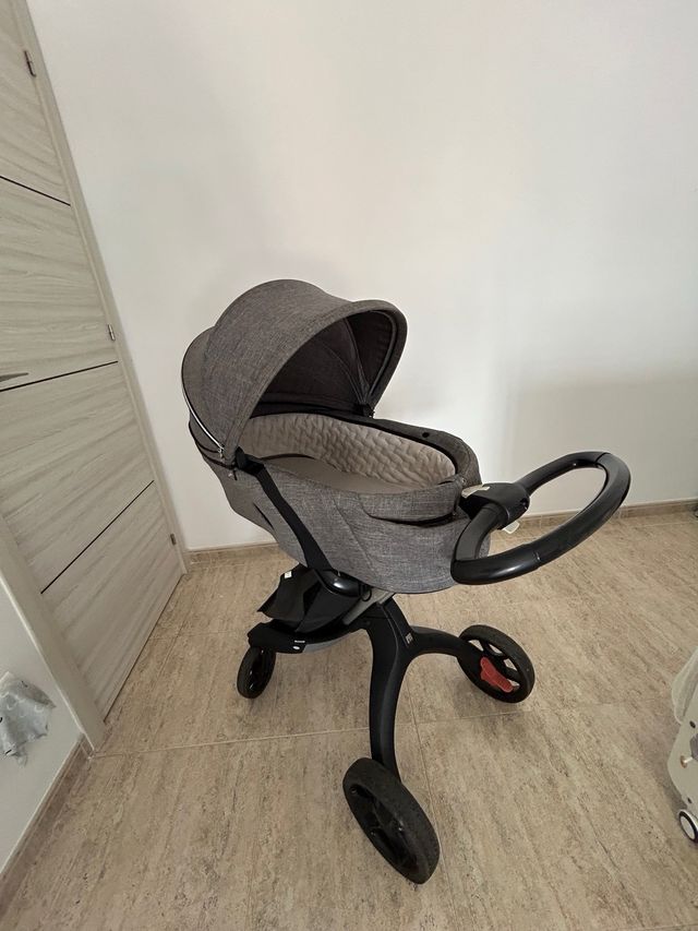 Stokke Xplory carrito bebé gris