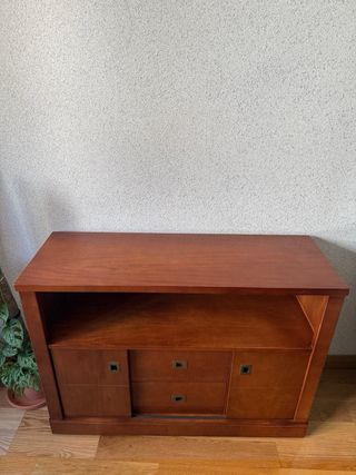 Mueble TV madera marrón
