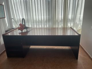 Escritorio Llansola con Cajonera a Juego