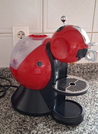 Máquina Café Nescafé Dolce Gusto
