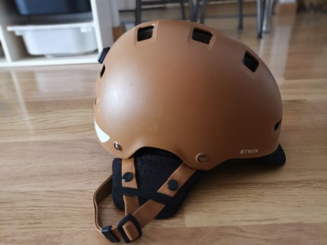 Casco urbano btwin marrón