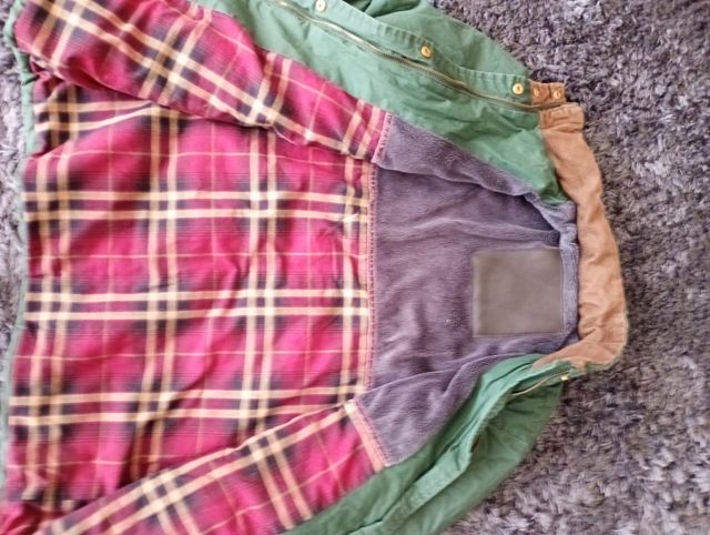 Cazadora encerada tipo Barbour verde botella