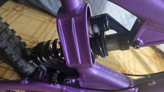 Bicicleta de Descenso Commencal 26