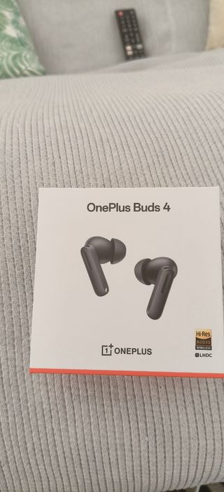 OnePlus Buds 4 Negros