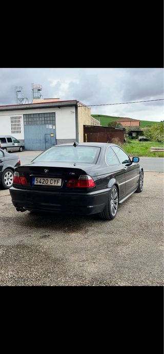 BMW E46 328 ci  2000
