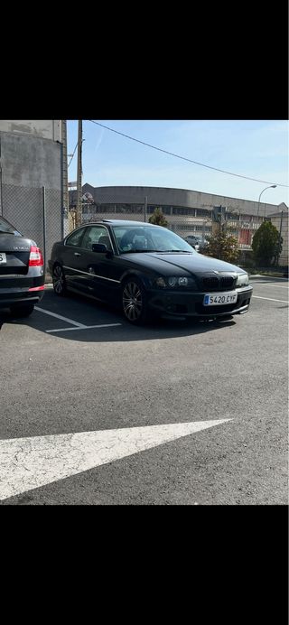 BMW E46 328 ci  2000