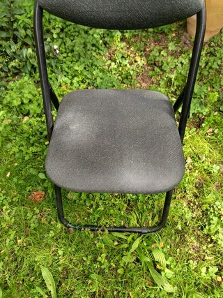 Silla plegable metal negra