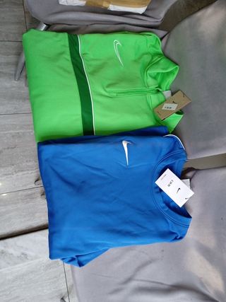 2 Felpe Nike Blu e Verde