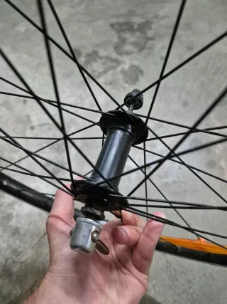 Rueda delantera Syncros 26"