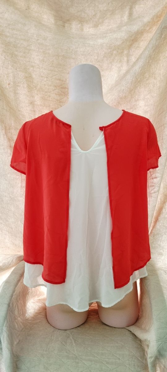 Top corallo e bianco