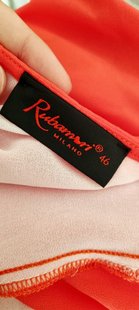 Top corallo e bianco