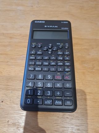 Calculadora Científica Casio FX-82MS con estuche