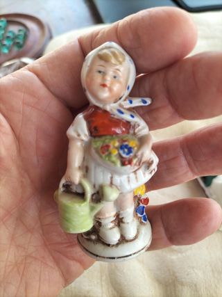 Statuine vintage in porcellana, coppia