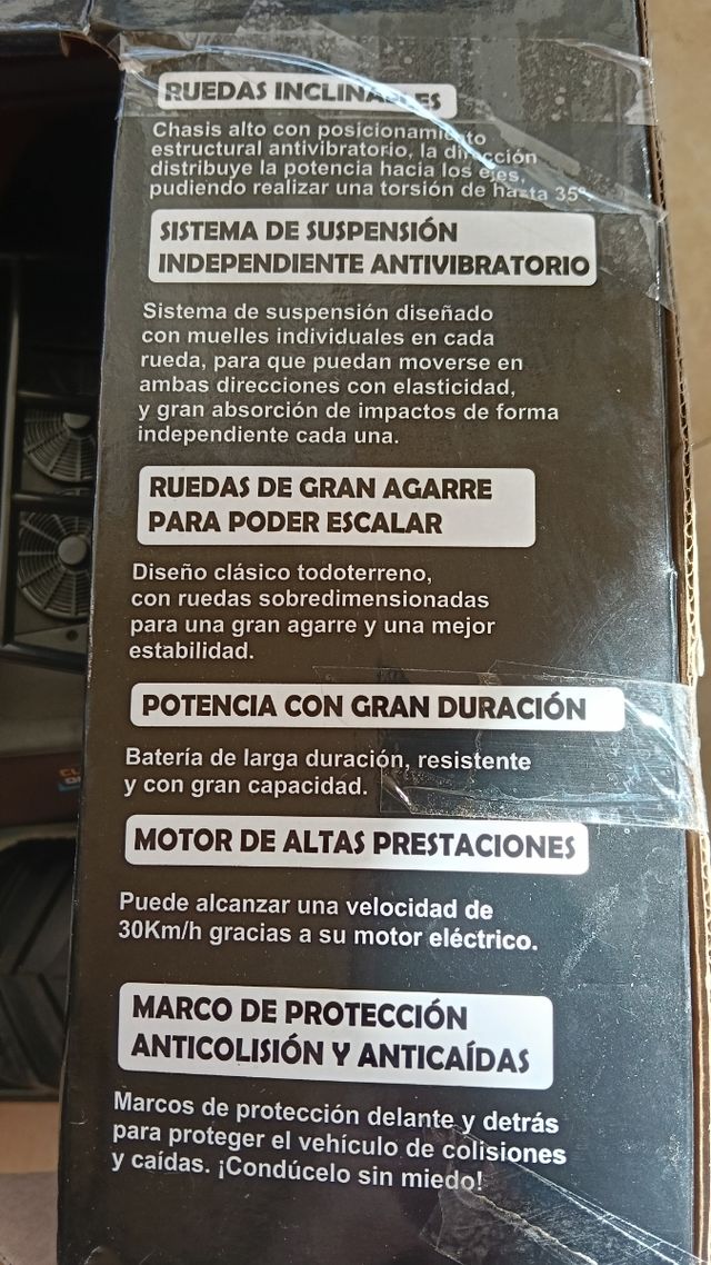 Coche RC Todoterreno 4x4 como nuevo