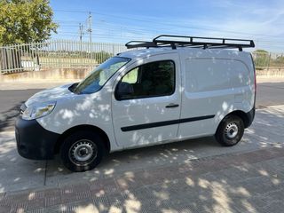 alquiler Renault Kangoo 