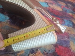 Sandalias doradas piel tacon plataforma 37