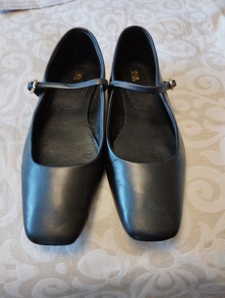 Bailarinas de piel Zara