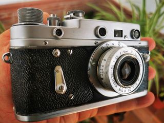 Zorki 2C con objetivo Industar-50