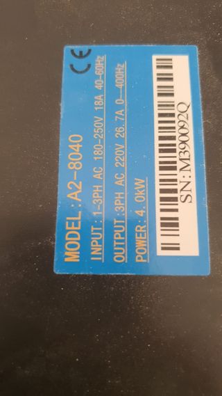 Variador de frecuencia A2-8040 de 4,0 kW | Entrada
