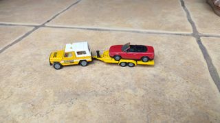 SIKU Miniatura: Remolque + 2 Coches