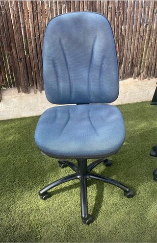 Silla de escritorio azul y negra