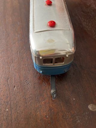 Autobús de juguete antiguo .