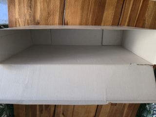 Xbox One S  (solo caja)