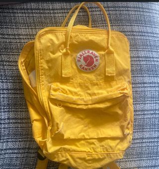 Mochila Fjällräven Kånken, grande color Mostaza