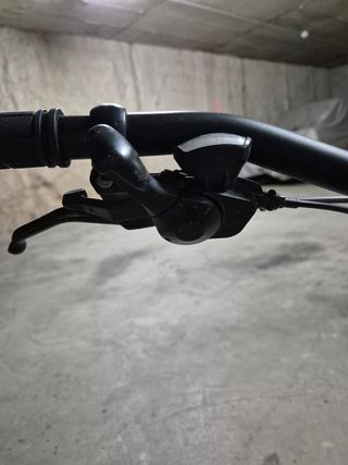 Doblemando Shimano Alivio + Frenos Tektro