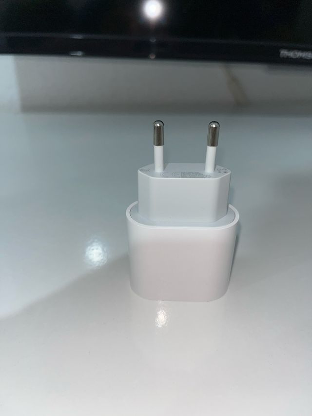 Cargador Apple Original Enchufe Europeo