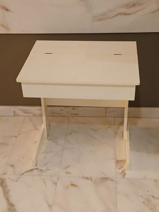 Escritorio/mesita de madera zarahome.