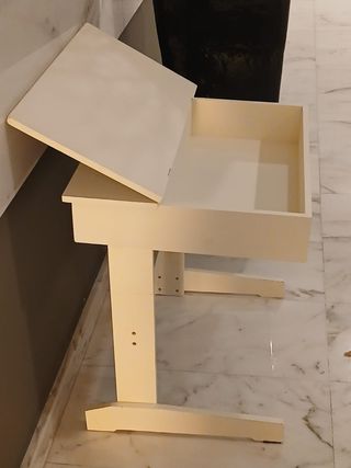 Escritorio/mesita de madera zarahome.