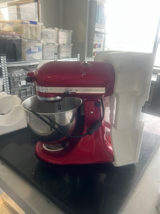 KitchenAid Roja Artisan con Accesorios