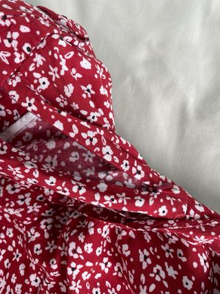 Falda pantalón Zara roja floral
