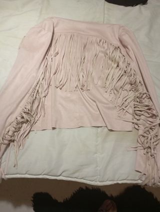Chaqueta de mujer con flecos