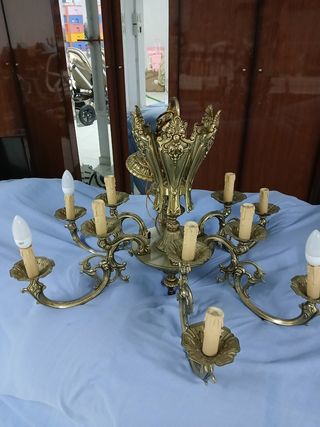 Lámpara de Bronce Español 8 Brazos