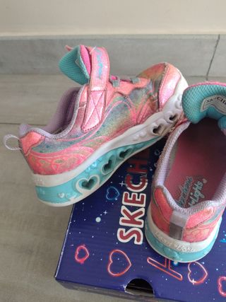 Scarpe Skechers bambina rosa con luci