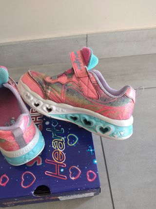 Scarpe Skechers bambina rosa con luci