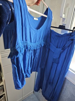 Conjunto falda y blusa azul Talla L