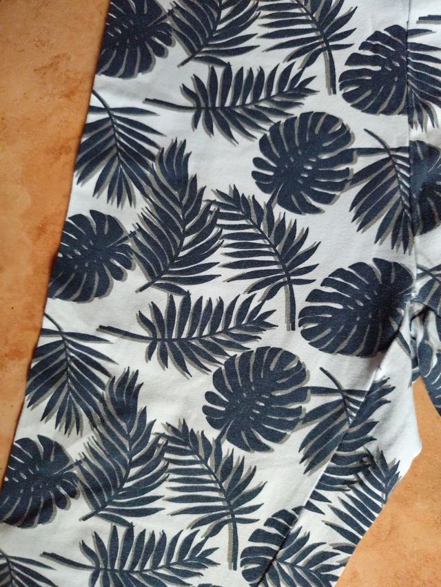 Pantaloni pinocchietti 12/13 anni fantasia foglie