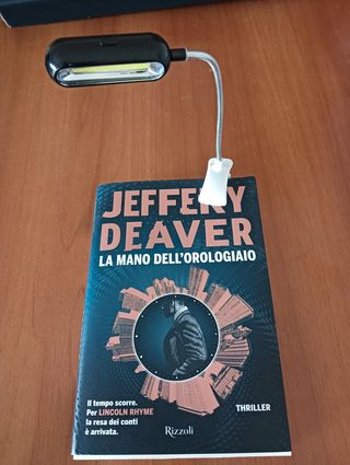 Lampada da lettura portatile con clip