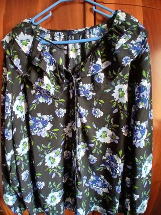Blusa Kiabi flores