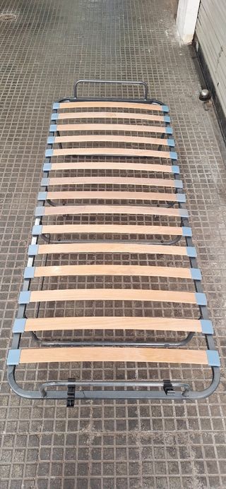 Brandina pieghevole a doghe