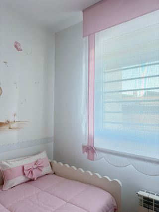 Juego de estor, edredón y cojines rosa