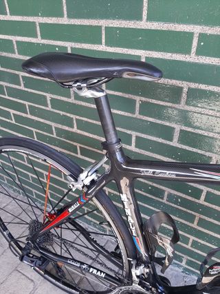 Bicicleta carretera Minalli carbono