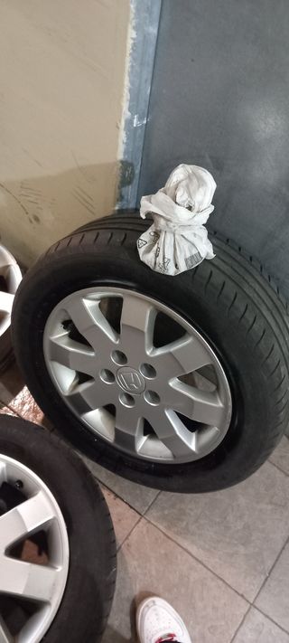 Llantas Honda