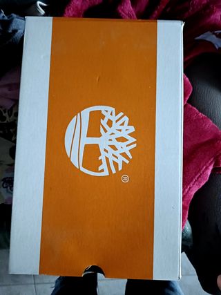 Timberland Stivali Marroni e Neri Nuovi