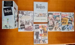 Libro y CDs/DVDs The Beatles Antología