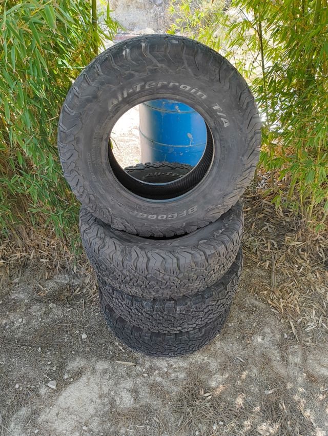 Neumáticos BFGoodrich All-Terrain T/A 265/70R16
